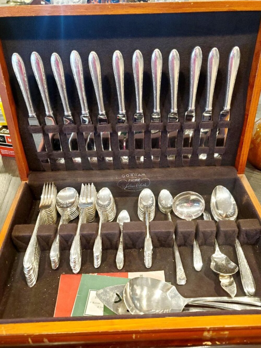 Gorham Invitation Silver Plated Flatware, Case, Papers & Winthrop Lincoln set